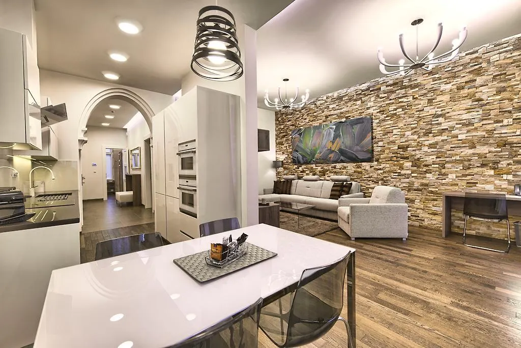Apartments Krizovnicka Prague
